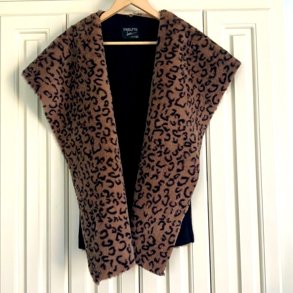 Twelfth Love Mid Length‎ Faux Fur Animal Print Ribbed Sleeveless Vest Cardigan L
